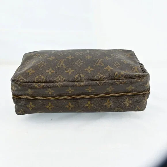 Auth LOUIS VUITTON Trousse Toilette 28 Monogram Cosmetics Pouch bsj340-121125 - Picture 3 of 16